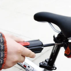 Apollo Tools Mr. 7 Hands 8-in-1 Multi-Tool Flashlight (DT1719)