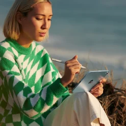 iPad mini (A17 Pro) 8.3