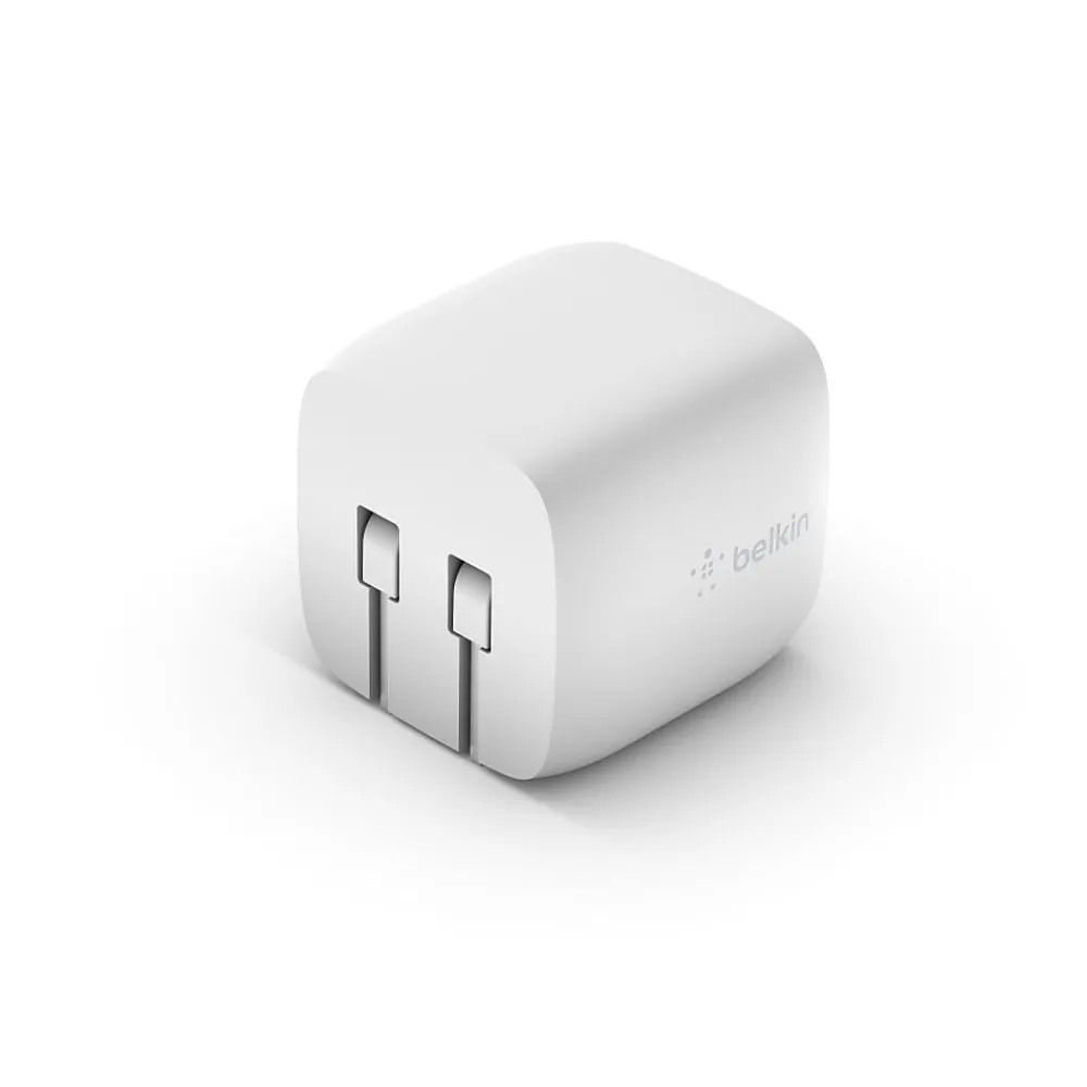 BOOST CHARGE 30W USB-C GaN Wall Charger + USB-C to Lightning Cable, White (WCH001DQ1MWH-B5)<Belkin Clearance
