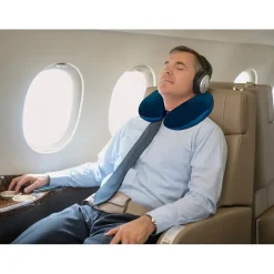 Travergo Polyester Travel Pillow, Blue (TR1020BL)<Go Green Power