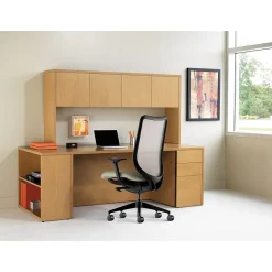Computer Desks*HON ® 10500 Series Right Pedestal Desk, Harvest, 29 1/2"H x 72"W x 36"D