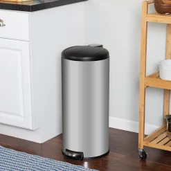 Steel Indoor Round Soft-Close Trash Can with Hinged Lid, 7.92 Gallon, Silver (TRS-08994)<Honey-Can-Do Hot