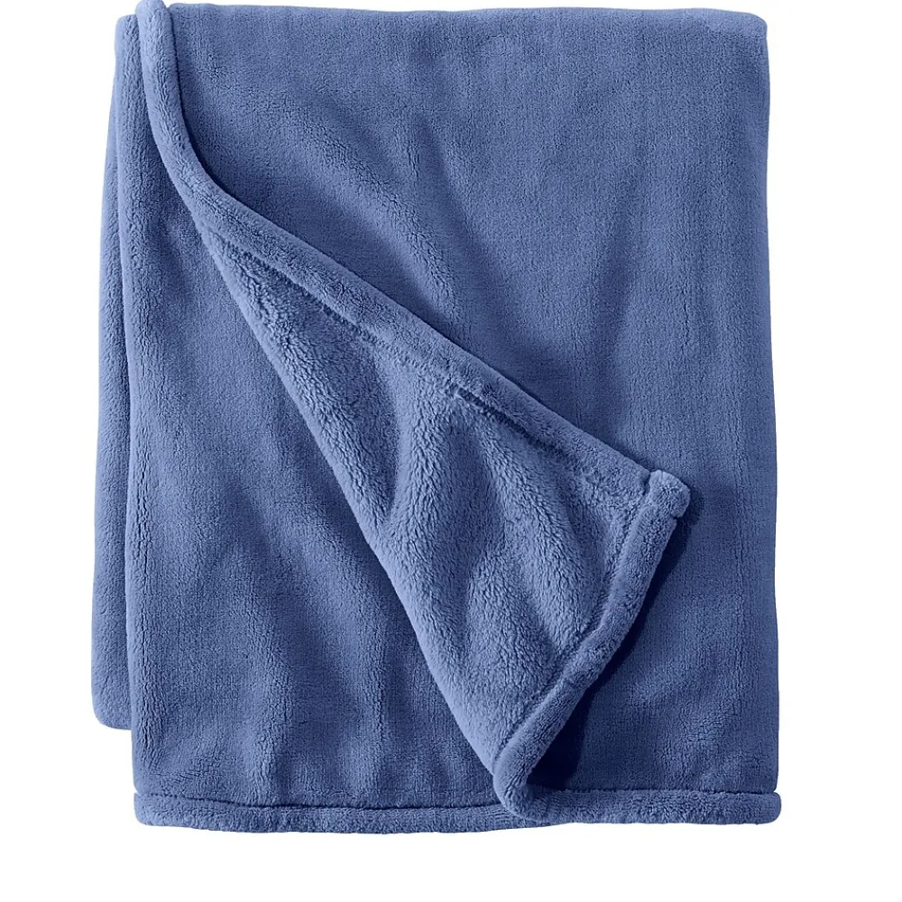 Wicked Plush Throw, Deep Blue, Large (0SAG202000)<L.L.Bean Outlet