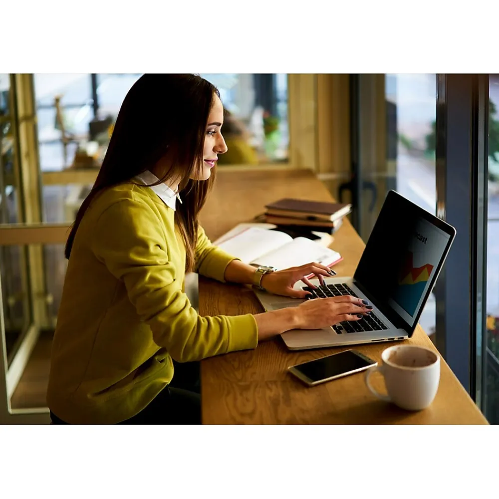 Bright Screen Privacy Filter for Apple MacBook Pro 13 M1-M2, 16:10 (BPNAP002)<3M Online