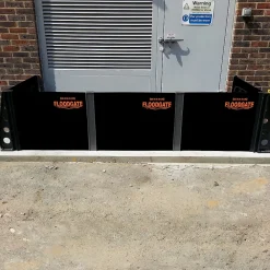 Quick Dam Universal Flood Gate, Flood Doorway Control, Expands 35