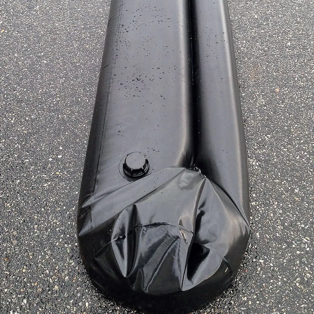 Quick Dam Universal Water Curb, Flood Control, 10" x 10', 1/Pack (QDWC1010)