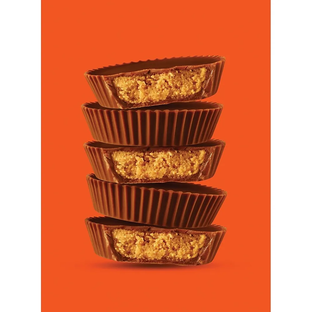 Reese's Snack Size Peanut Butter Cups, 19.5 oz. (246-00012)