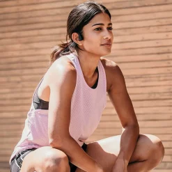 OpenRun Mini Bone-Conduction Headphones with Microphones, Black (VXLS803MNBKUS)<Shokz Best