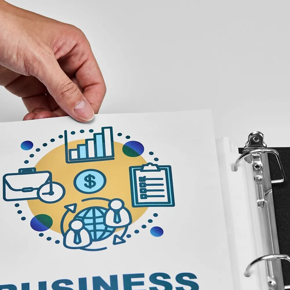 Sheet Protectors|Staples Heavyweight Sheet Protector, 8.5" x 11", Clear, 200/Box (34846)