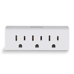 Staples 3-Outlet In-Wall Plug-In Power Adapter, White (22141)