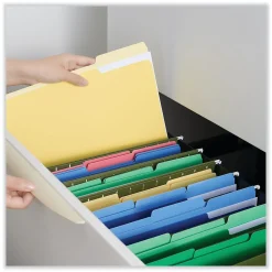 File Folders|Universal File Folder, Straight Cut, Letter Size, Yellow, 100/Box (UNV12304)