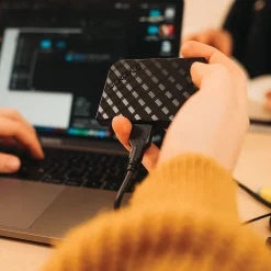 Online Verbatim Store 'N' Go Mini 1TB External Portable USB 3.2 Solid State Drive, Black (53237)