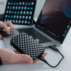 Best Verbatim Store 'N' Go 2TB External Portable USB 3.0 Solid State Drive, Black (53195)