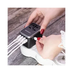 UTA-04 Plastic Travel Power Adapter, Black (49546)<Verbatim Best